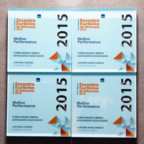 Prêmio Melhor Performance 2015 - Banco Varejo e Cartões